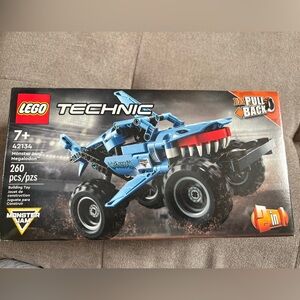 LEGO Technic Blue Shark Monster Truck